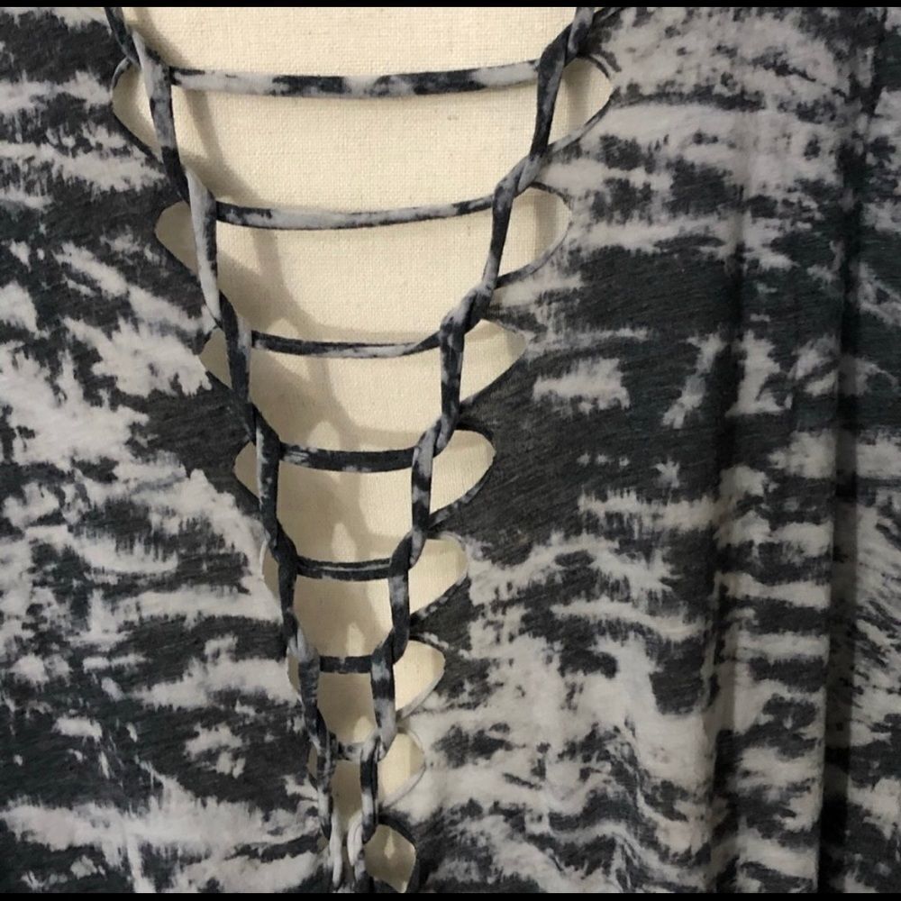 Anthropologie Tie-dye batwing high low top, S/M - Picture 6 of 9